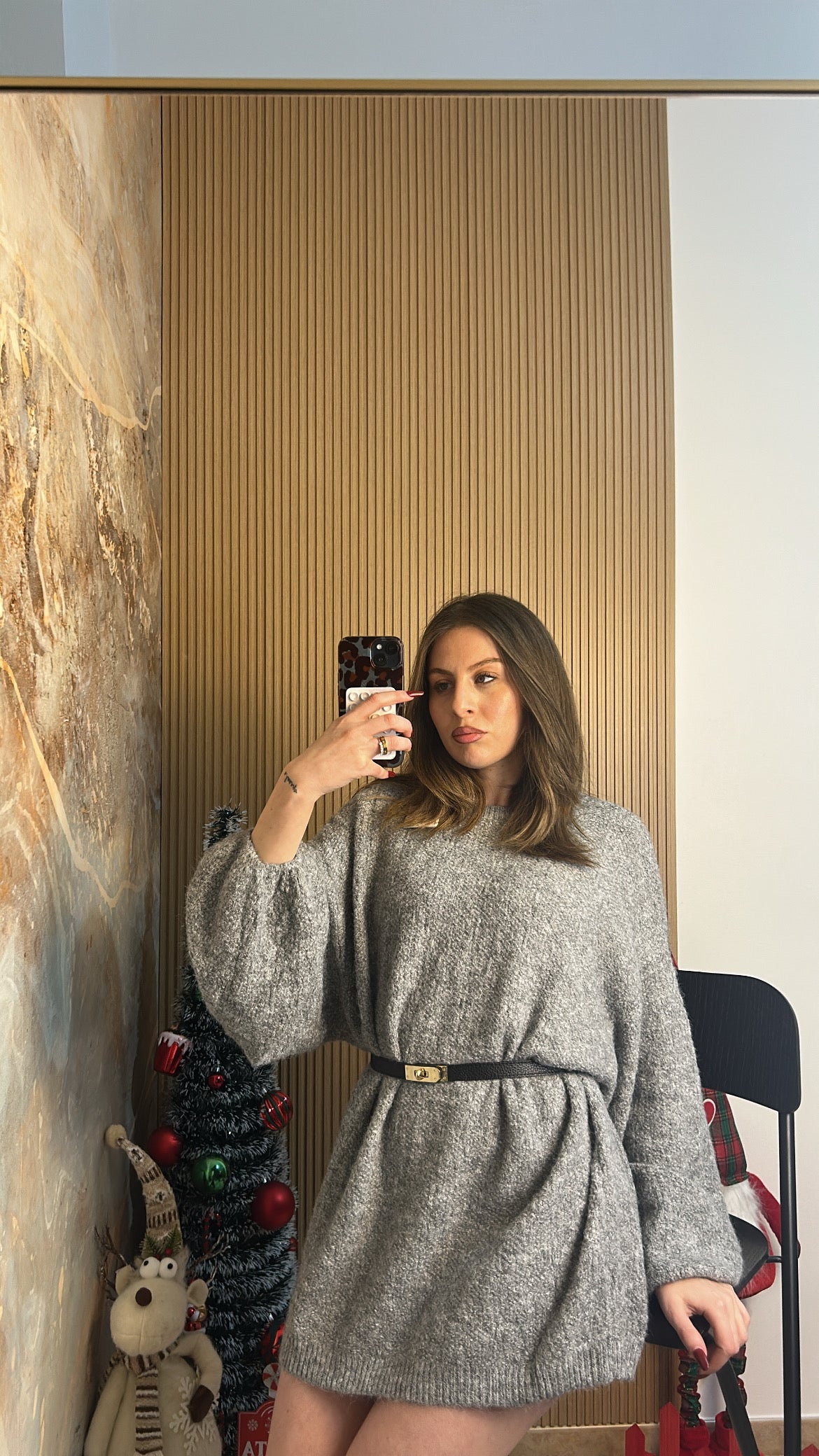 ABITO IN MAGLIA GRIGIO