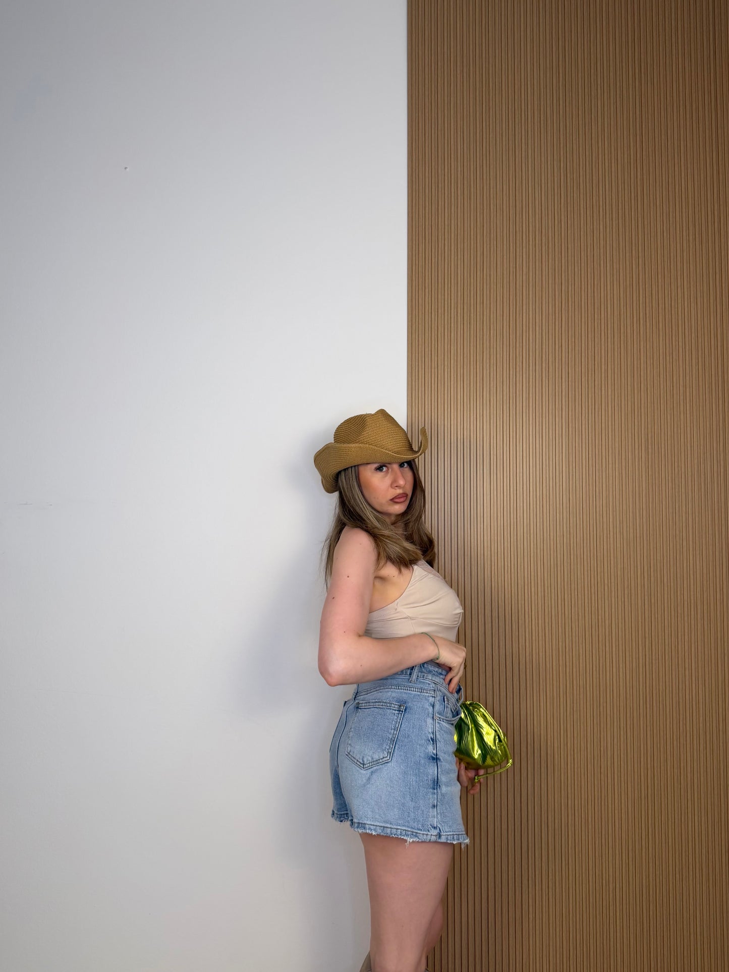 BODY CANDY BEIGE